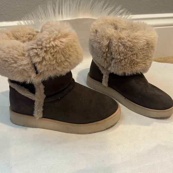 Zara fold over fur boots 30 - Picture 1 of 6